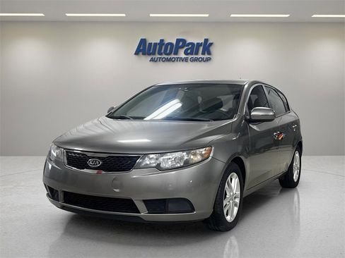 Used 2012 Kia Forte EX image 3