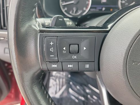 Certified 2023 Nissan Pathfinder SL FWD image 20