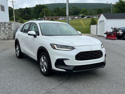 Used 2025 Honda HR-V LX