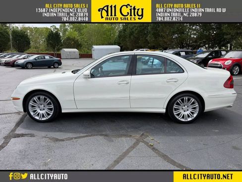 Used 2007 Mercedes-Benz E 350 4MATIC Sedan image 4