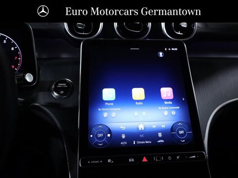 Used 2026 Mercedes-Benz GLC 300 4MATIC image 29