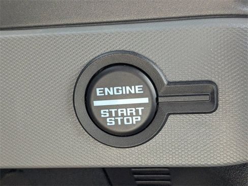 Certified 2024 Ford Bronco Everglades image 32