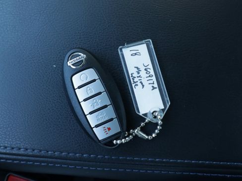 Used 2018 Nissan Maxima SR FWD image 28