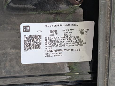 Used 2025 Cadillac CT5 V RWD image 39