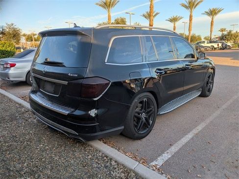 Used 2016 Mercedes-Benz GL 450 4MATIC image 4