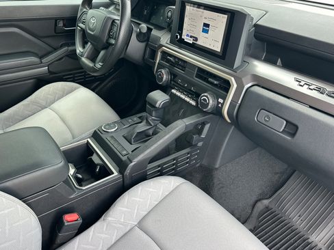 Certified 2024 Toyota Tacoma SR5 image 15