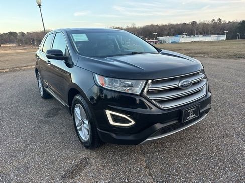 Used 2018 Ford Edge SEL w/ Equipment Group 201A image 2
