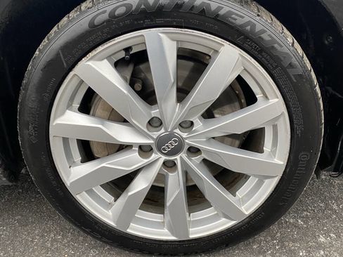 Used 2017 Audi A4 2.0T Premium image 36
