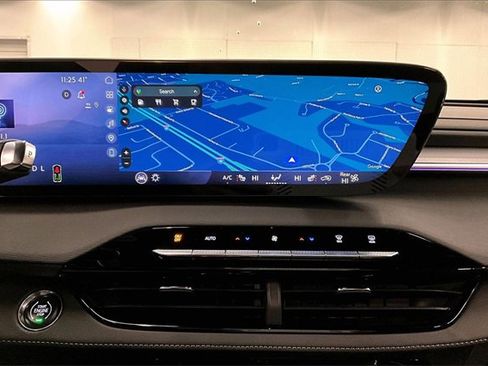 Used 2025 Buick Enclave Sport Touring w/ Power Package image 27