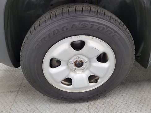 Used 2019 Jeep Cherokee Trailhawk image 31