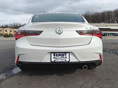 Used 2020 Acura ILX image 4
