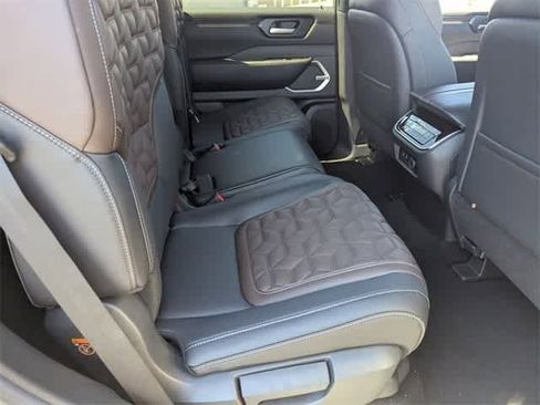 New 2026 Nissan Armada Platinum image 15