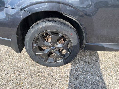Used 2018 Subaru Forester 2.5i Premium image 23