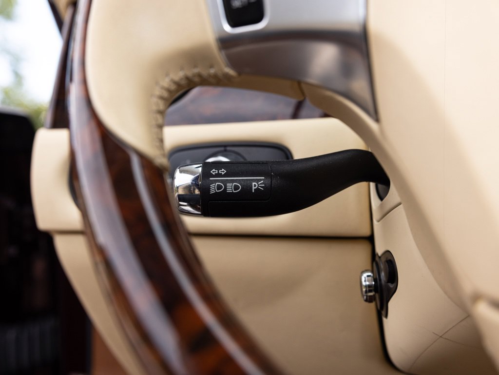 Used 2015 Bentley Flying Spur W12 AWD/4WD image 42