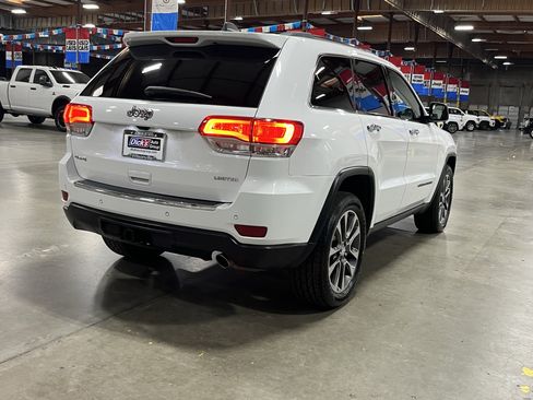 Used 2018 Jeep Grand Cherokee Limited w/ Luxury Group II AWD/4WD image 5