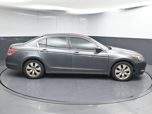 Used 2009 Honda Accord EX-L image 9
