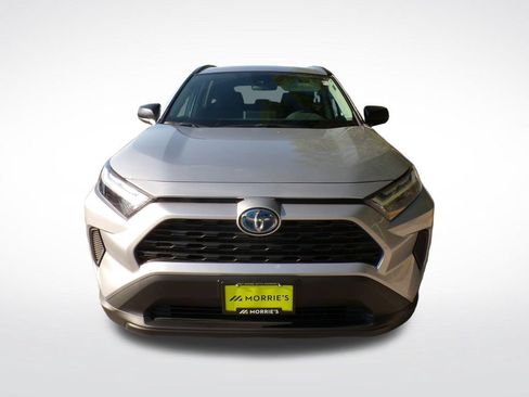 Used 2024 Toyota RAV4 LE AWD/4WD image 8