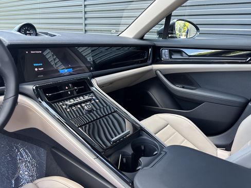 New 2026 Porsche Panamera 4 AWD/4WD image 11