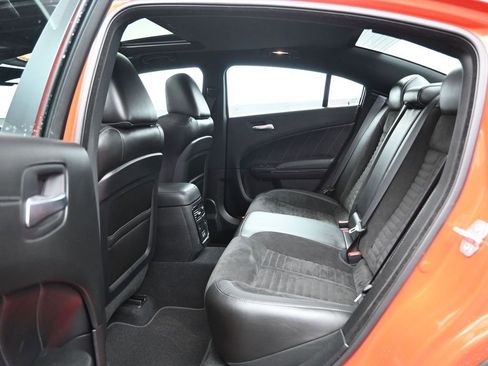 Used 2022 Dodge Charger Scat Pack w/ Daytona Edition Group image 30