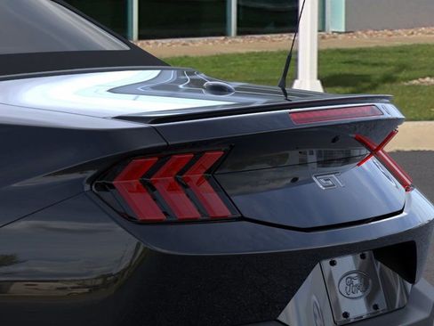 Used 2024 Ford Mustang GT Premium RWD image 22