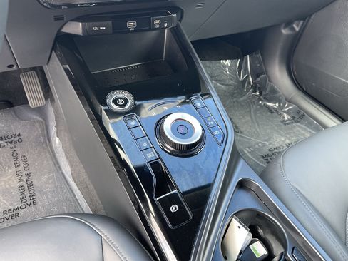 Used 2023 Kia Niro Wind w/ Wind Preserve Package FWD image 24