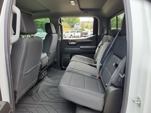 Used 2022 Chevrolet Silverado 1500 LT w/ All Star Edition Plus image 36