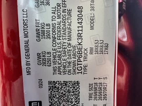 Used 2024 GMC Canyon Elevation w/ Convenience Package image 12