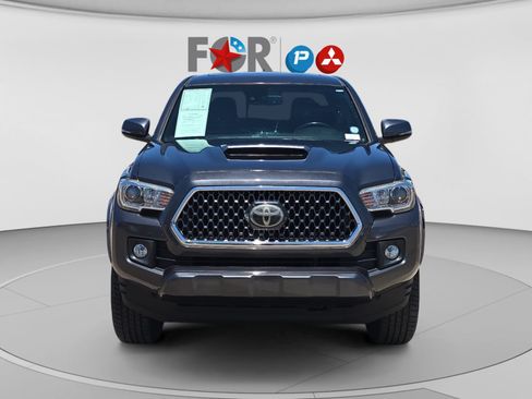 Used 2019 Toyota Tacoma TRD Sport w/ TRD Premium Sport Package RWD image 8