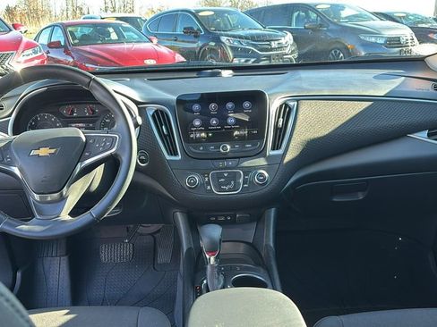 Used 2024 Chevrolet Malibu RS image 12