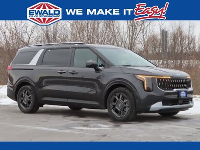 New 2026 Kia Carnival EX