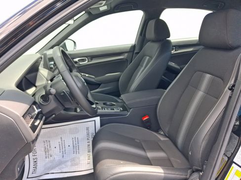 Used 2024 Honda Civic Sport image 5