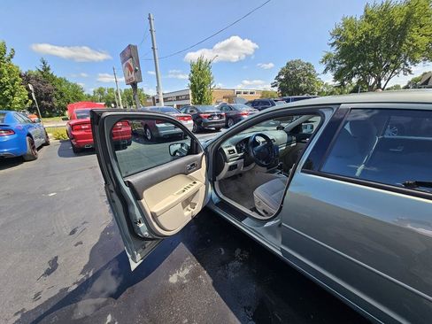 Used 2009 Ford Fusion SE FWD image 18