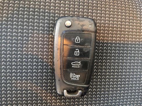 Used 2018 Hyundai Accent SE image 32