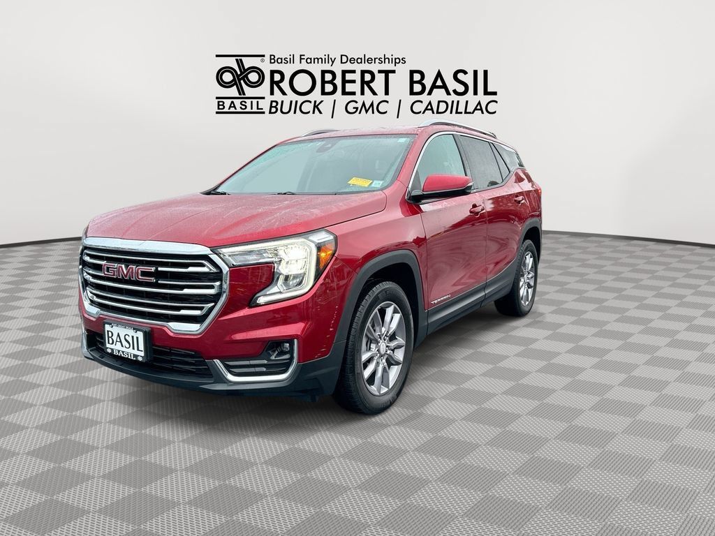 Used 2024 GMC Terrain SLT w/ LPO, Floor Liner Package AWD/4WD image 4