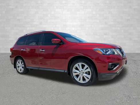 Used 2019 Nissan Pathfinder SL w/ SL Premium Package AWD/4WD image 1