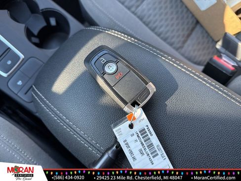 Used 2020 Ford Escape SE Sport image 24