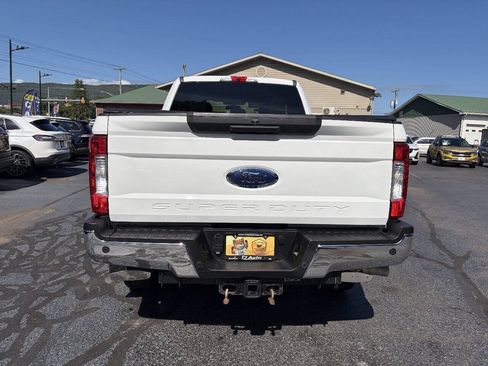 Used 2017 Ford F250 XLT AWD/4WD image 8