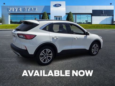 Used 2022 Ford Escape SEL w/ Technology Package image 8