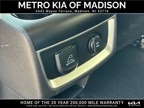 Used 2025 Kia Carnival SX Prestige FWD image 30
