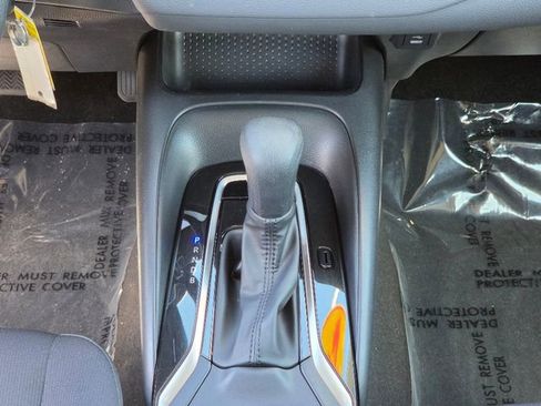 Used 2023 Toyota Corolla LE w/ Carpet Mat Package (TMS) FWD image 28