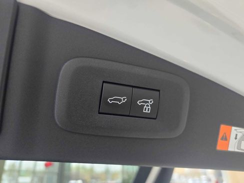 New 2026 Lexus RZ 450e Premium image 19