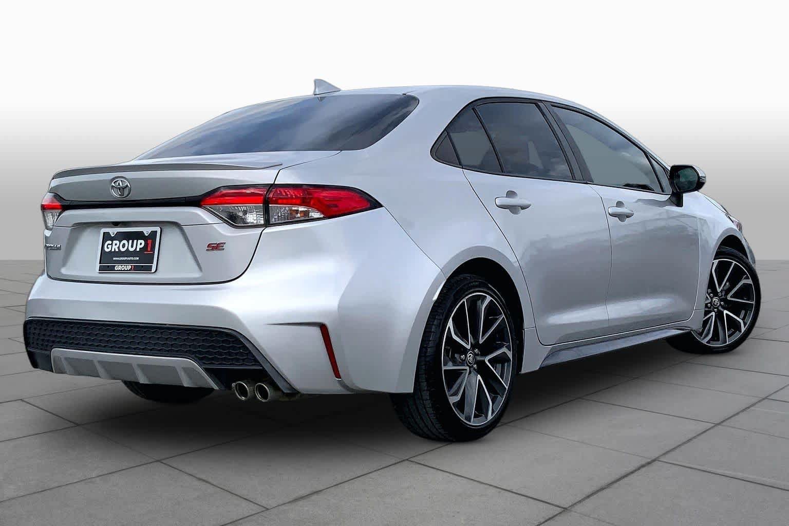 Used 2020 Toyota Corolla SE FWD image 13