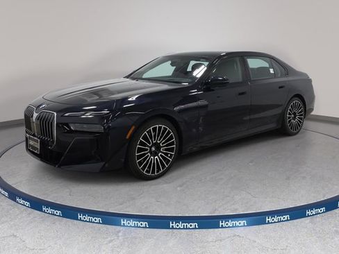Certified 2026 BMW 740i xDrive AWD/4WD image 1