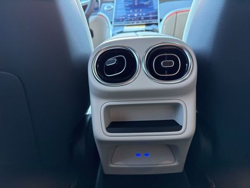 New 2026 Mercedes-Benz GLC 300 4MATIC image 17