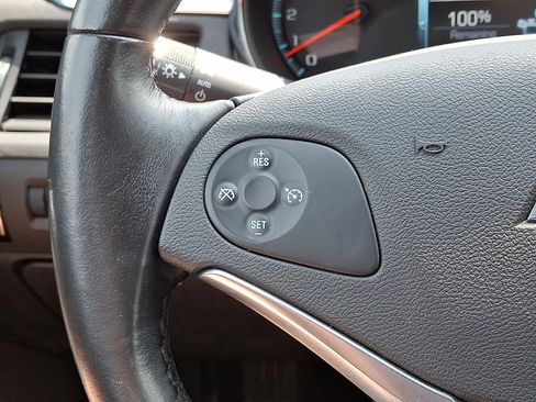 Used 2018 Chevrolet Impala LT FWD image 20