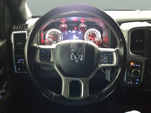 Used 2022 RAM 1500 Classic Warlock AWD/4WD image 9