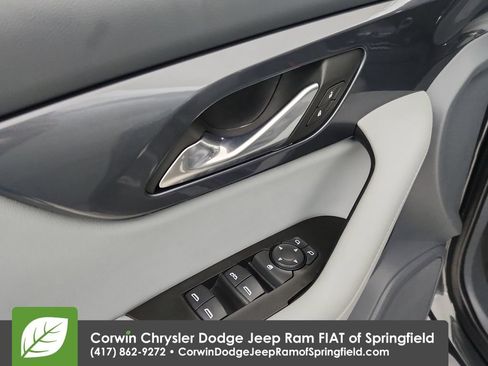 Used 2020 Chevrolet Blazer LT FWD image 21