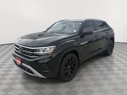 Certified 2023 Volkswagen Atlas Cross Sport SE w/ Panoramic Sunroof Package AWD/4WD image 3