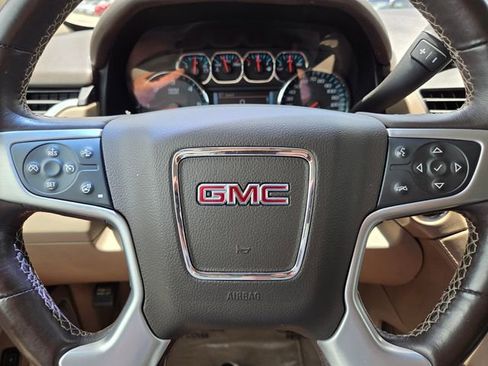 Used 2019 GMC Yukon XL SLT w/ Open Road Package RWD image 36