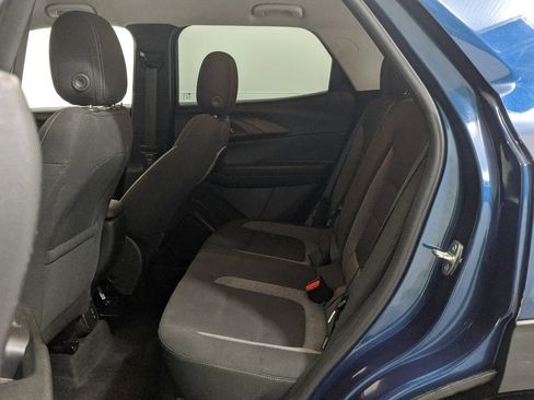 Used 2021 Chevrolet TrailBlazer LT w/ Convenience Package FWD image 38
